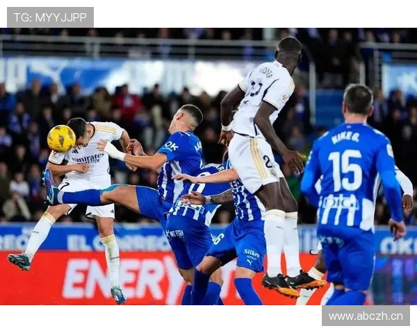 西甲赛季开启 各队近期表现稳健竞争格局走势清晰